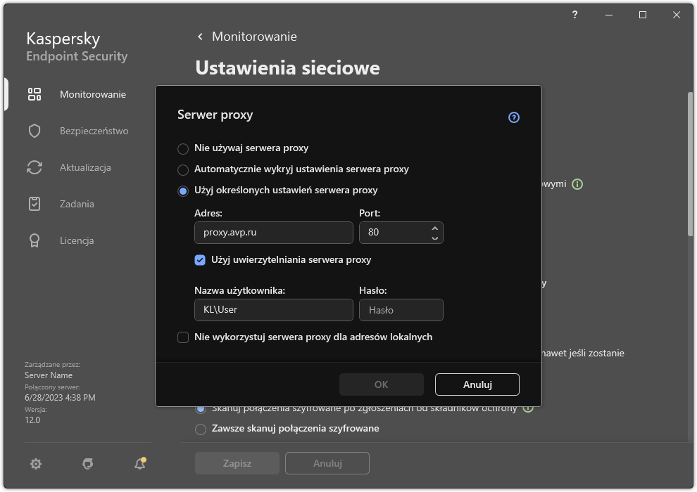 Okno konfiguracji połączenia z serwerem proxy. Użytkownik może ustawić adres serwera proxy i poświadczenia do łączenia się z serwerem proxy.
