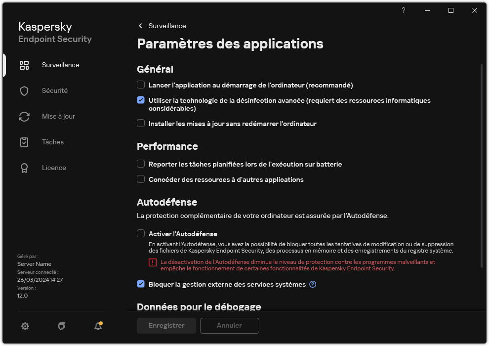 Fenêtre des paramètres de l'application. L'utilisateur peut configurer les performances, l'autodéfense ainsi que d'autres paramètres.