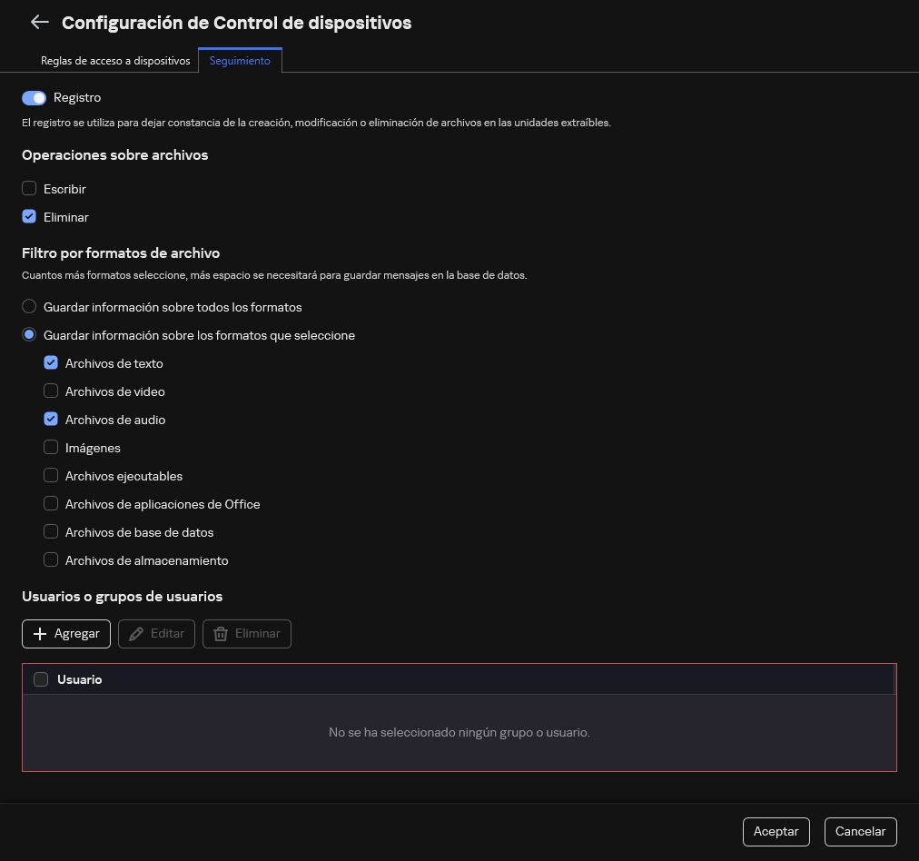 La ventana para configurar el registro de eventos sobre el uso de unidades extraíbles. El usuario puede seleccionar los eventos a registrar.