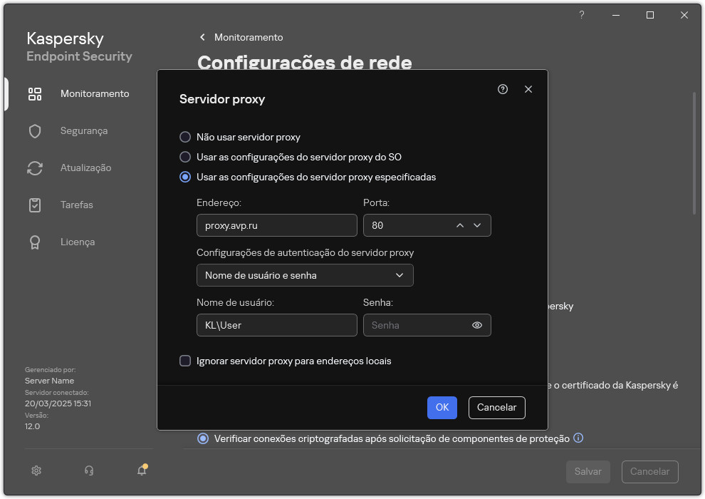 A janela para configurar a conexão do servidor proxy. O usuário pode definir o endereço do servidor proxy e as credenciais para se conectar ao servidor proxy.