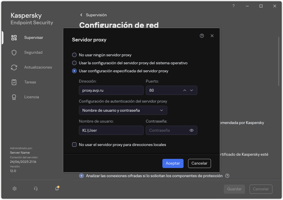 La ventana para configurar la conexión del servidor proxy. El usuario puede configurar la dirección del servidor proxy y las credenciales para conectarse al servidor proxy.