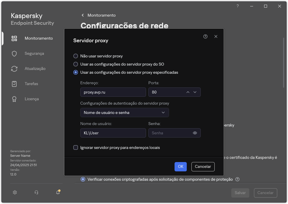 A janela para configurar a conexão do servidor proxy. O usuário pode definir o endereço do servidor proxy e as credenciais para se conectar ao servidor proxy.