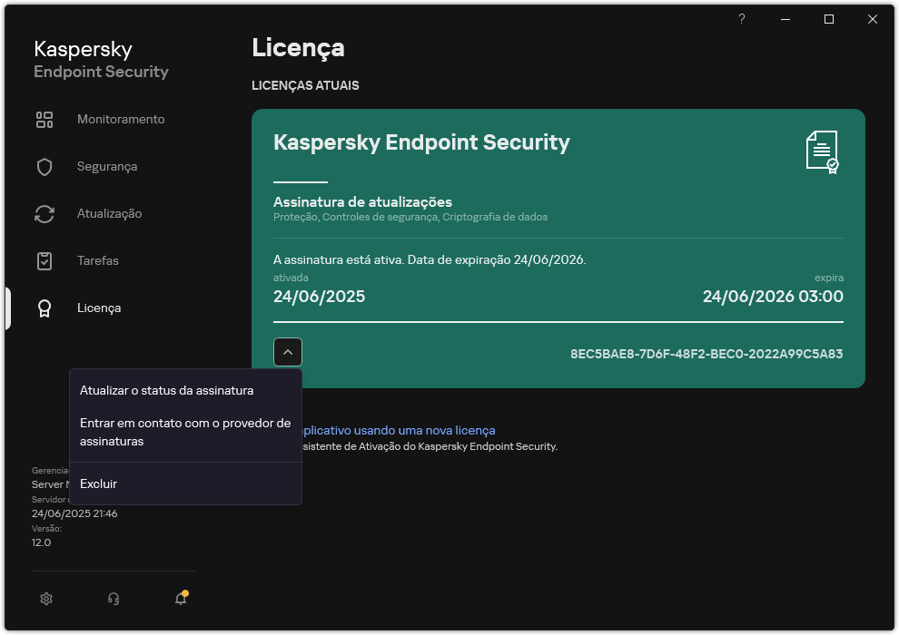 A janela com as informações sobre a licença. O usuário pode atualizar o status da assinatura, entrar em contato com o provedor de assinatura ou remover a licença.