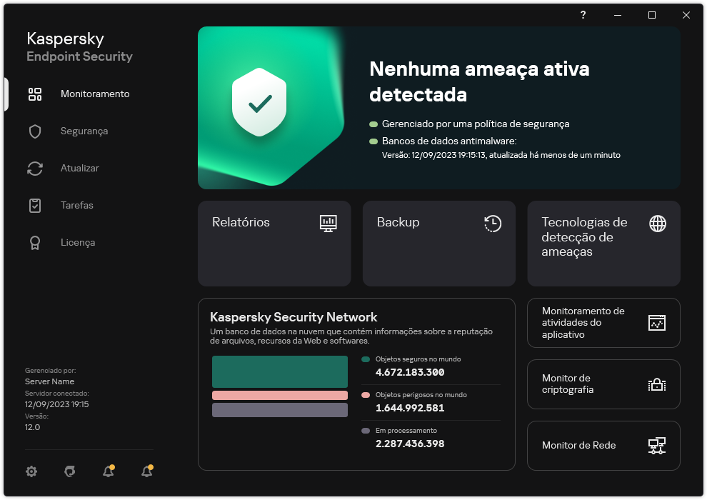 A janela principal do aplicativo contém seções para monitoramento de segurança do computador e controle de aplicativos.