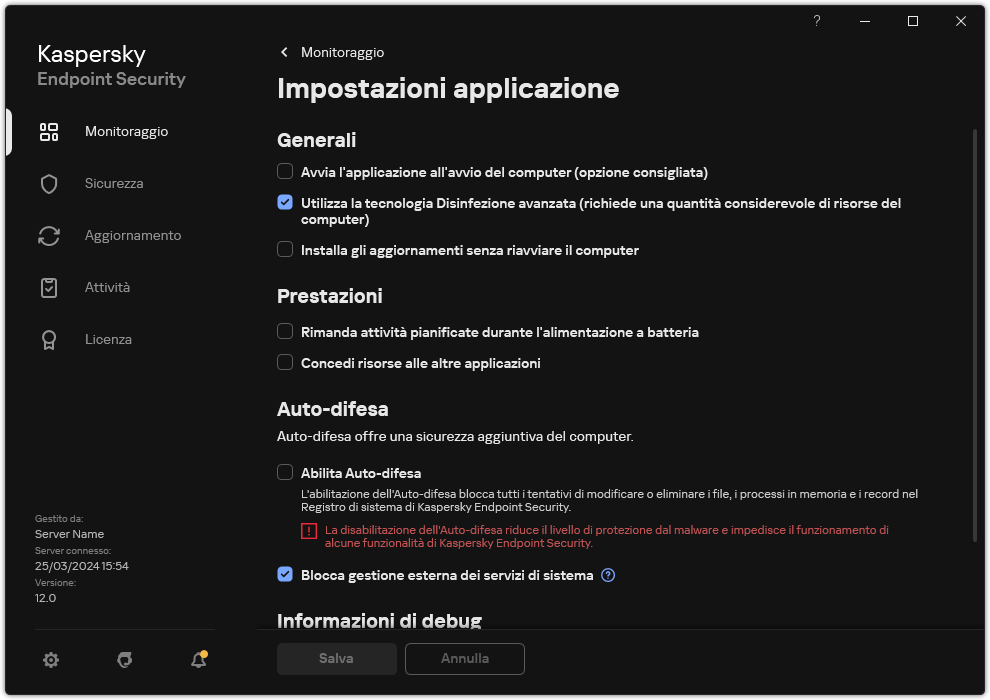 Finestra delle impostazioni dell'applicazione. L'utente può configurare prestazioni, auto-difesa e altre impostazioni.