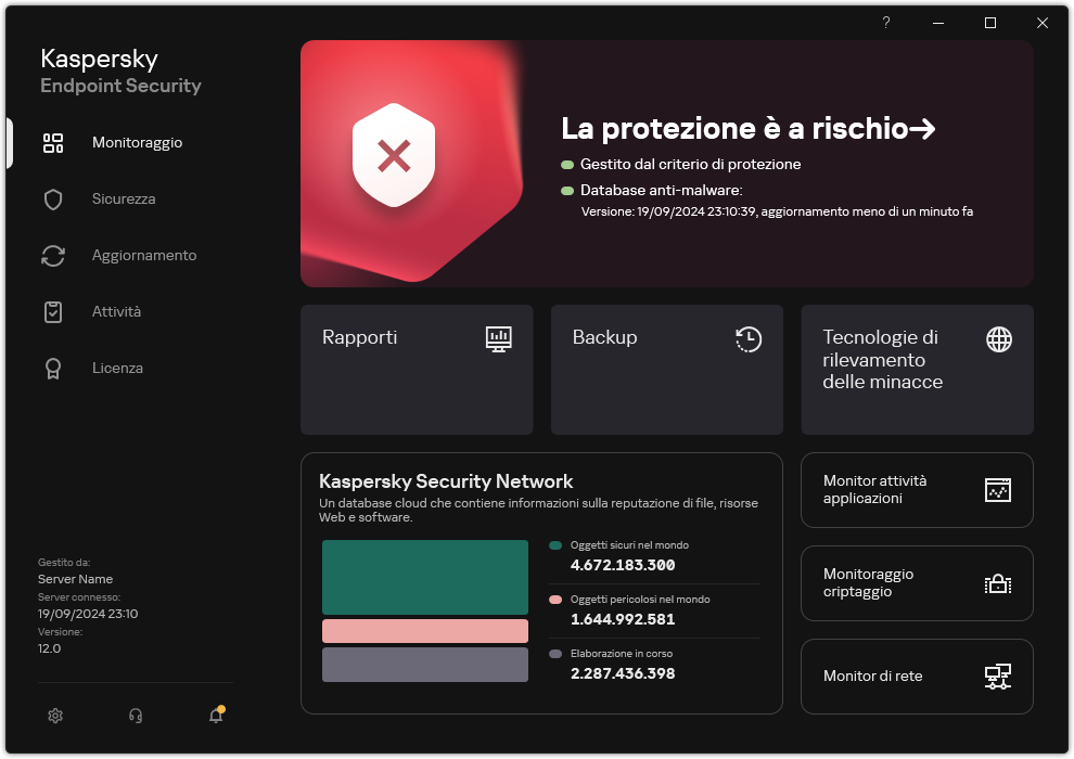 Finestra principale dell'applicazione in presenza di minacce non elaborate. Viene visualizzato il messaggio "La sicurezza è a rischio".