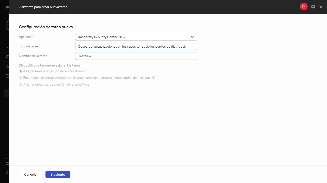 Configuración de la tarea Descargar actualizaciones en los repositorios de los puntos de distribución.