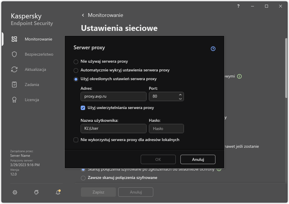 Okno konfiguracji połączenia z serwerem proxy. Użytkownik może ustawić adres serwera proxy i poświadczenia do łączenia się z serwerem proxy.