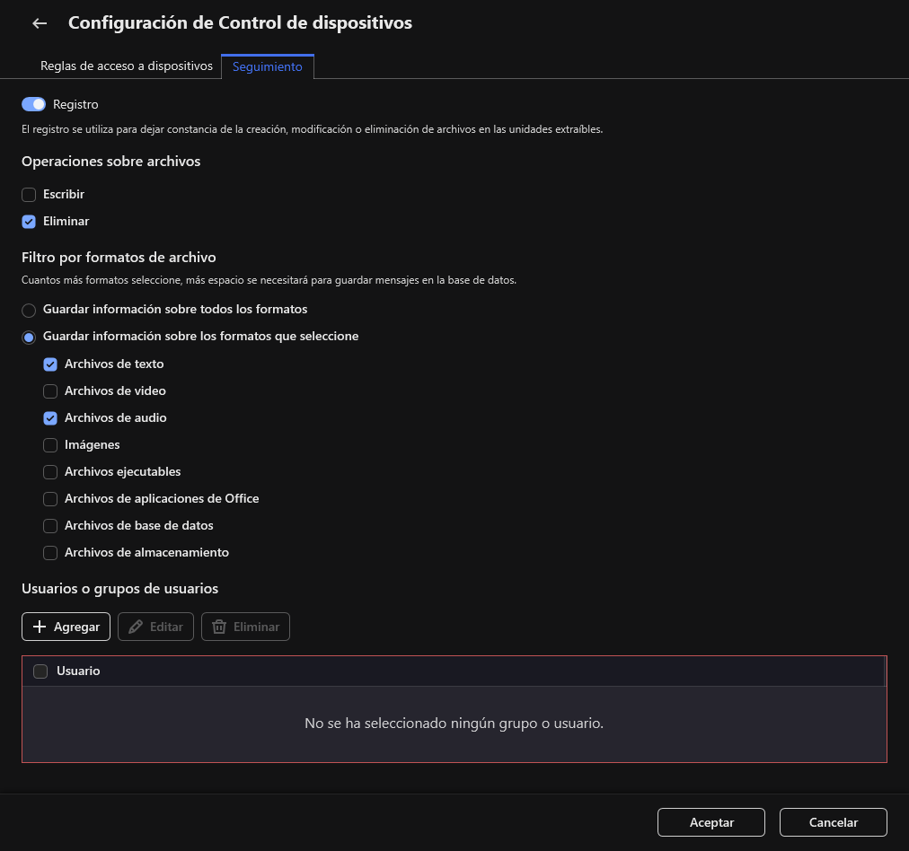 La ventana para configurar el registro de eventos sobre el uso de unidades extraíbles. El usuario puede seleccionar los eventos a registrar.