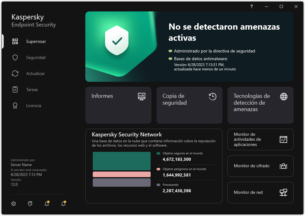 La ventana principal de la aplicación contiene secciones para la supervisión de la seguridad informática y el control de aplicaciones.