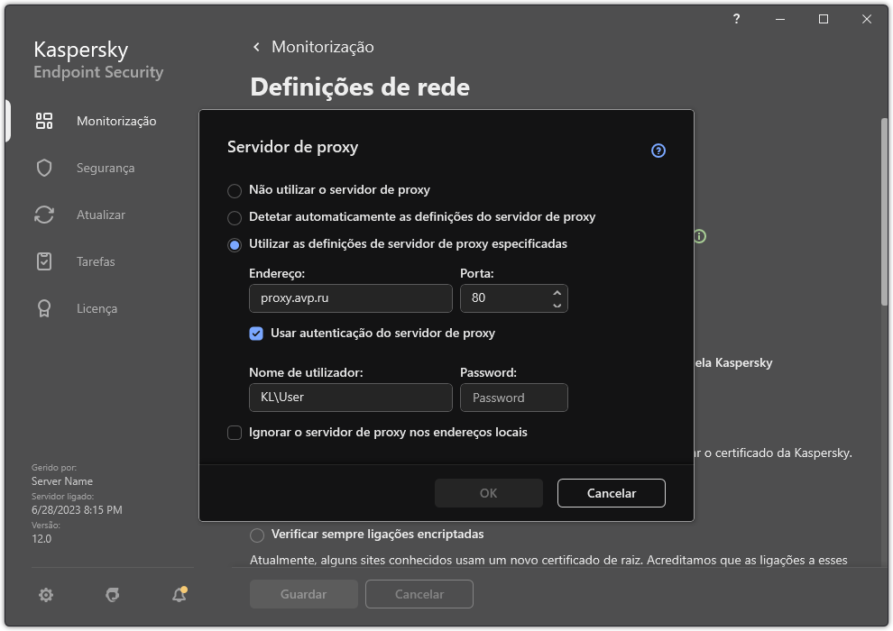 A janela para configurar a ligação do servidor de proxy. O utilizador pode definir o endereço do servidor de proxy e as credenciais para se ligar ao servidor de proxy.