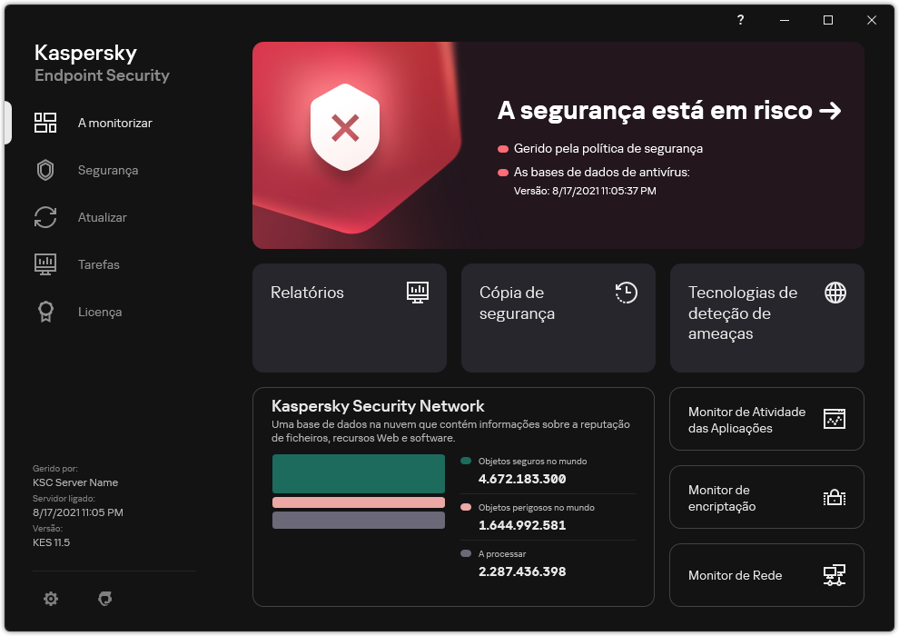 Janela principal da aplicação quando há ameaças não processadas. A mensagem "A segurança está em risco" é exibida.