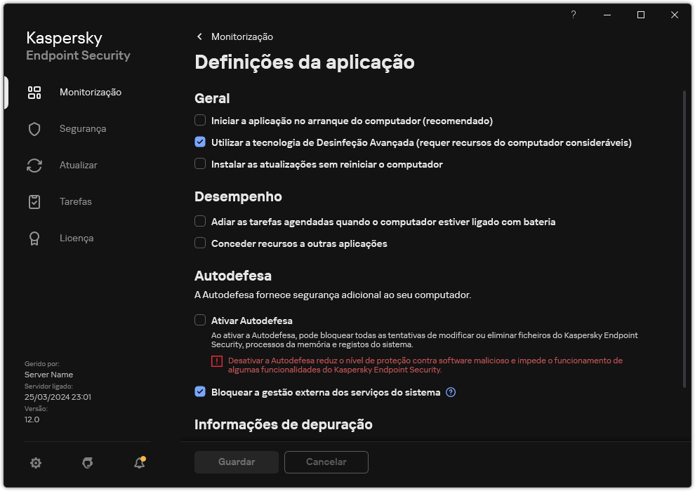 Janela de definições da aplicação. O utilizador pode configurar o desempenho, a autodefesa e outras definições.