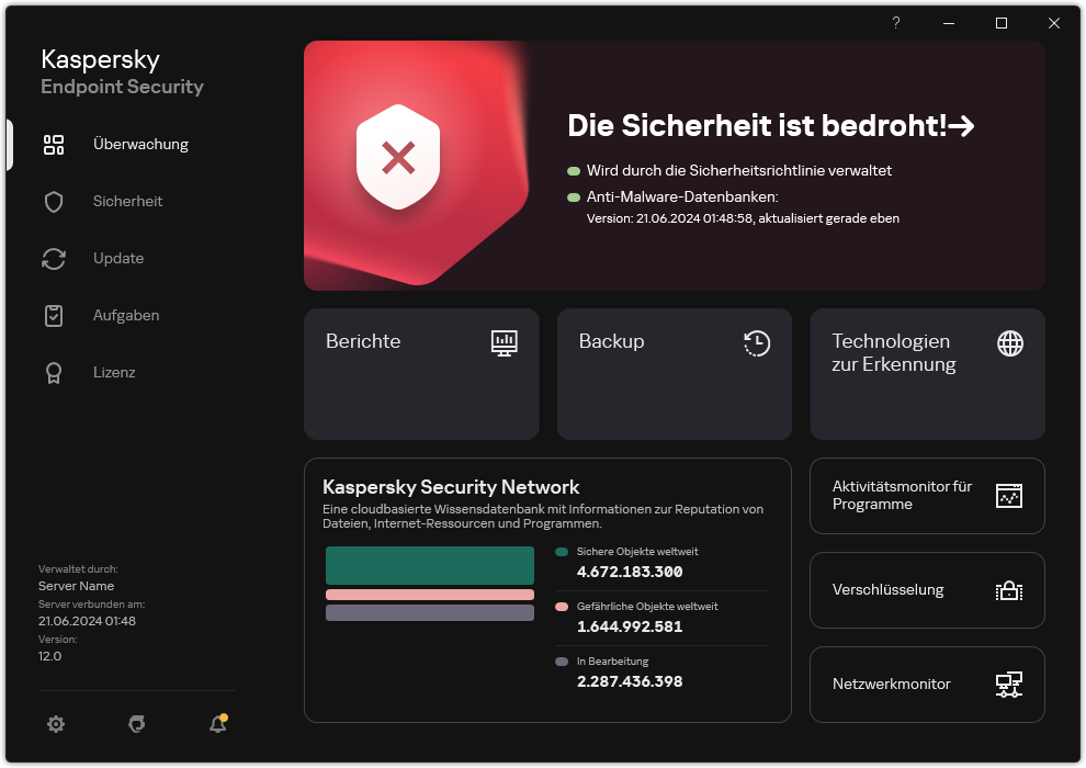 App-Hauptfenster, wenn es unverarbeitete Bedrohungen gibt. Die Meldung &bdquo;Die Sicherheit ist bedroht&ldquo; wird angezeigt.