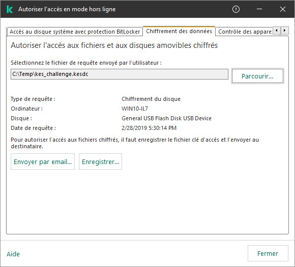 La fenêtre contient un champ pour sélectionner le fichier de demande. L'utilisateur peut enregistrer le fichier clé d'accès généré sur le disque ou l'envoyer par email.