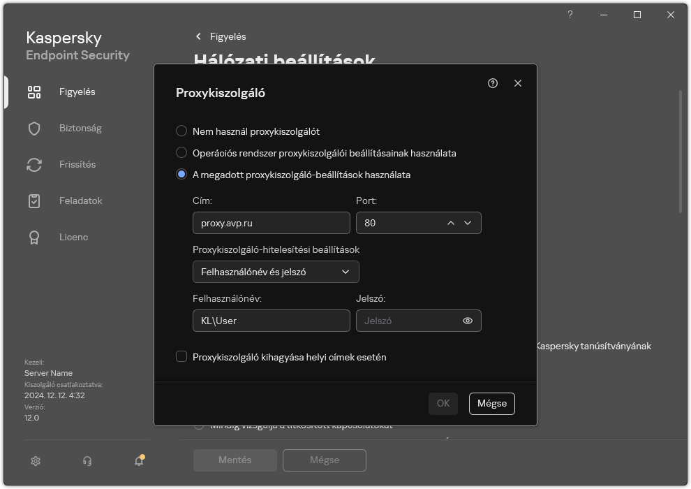 A proxykiszolgáló kapcsolat konfigurálására szolgáló ablak. A felhasználó beállíthatja a proxykiszolgáló címét és a proxykiszolgálói csatlakozáshoz szükséges hitelesítési adatokat.
