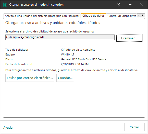 La ventana contiene un campo para seleccionar el archivo de solicitud de acceso. El usuario puede guardar el archivo de clave de acceso generado en el disco o enviarlo por correo electrónico.