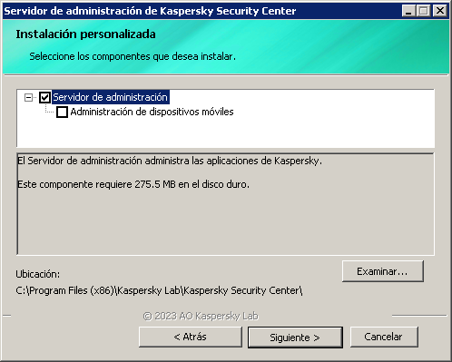 En la ventana de instalación personalizada, el componente "Servidor de administración" está seleccionado en la lista de componentes que se instalarán. Además, se ha definido la carpeta de instalación.