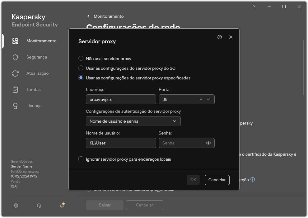 A janela para configurar a conexão do servidor proxy. O usuário pode definir o endereço do servidor proxy e as credenciais para se conectar ao servidor proxy.