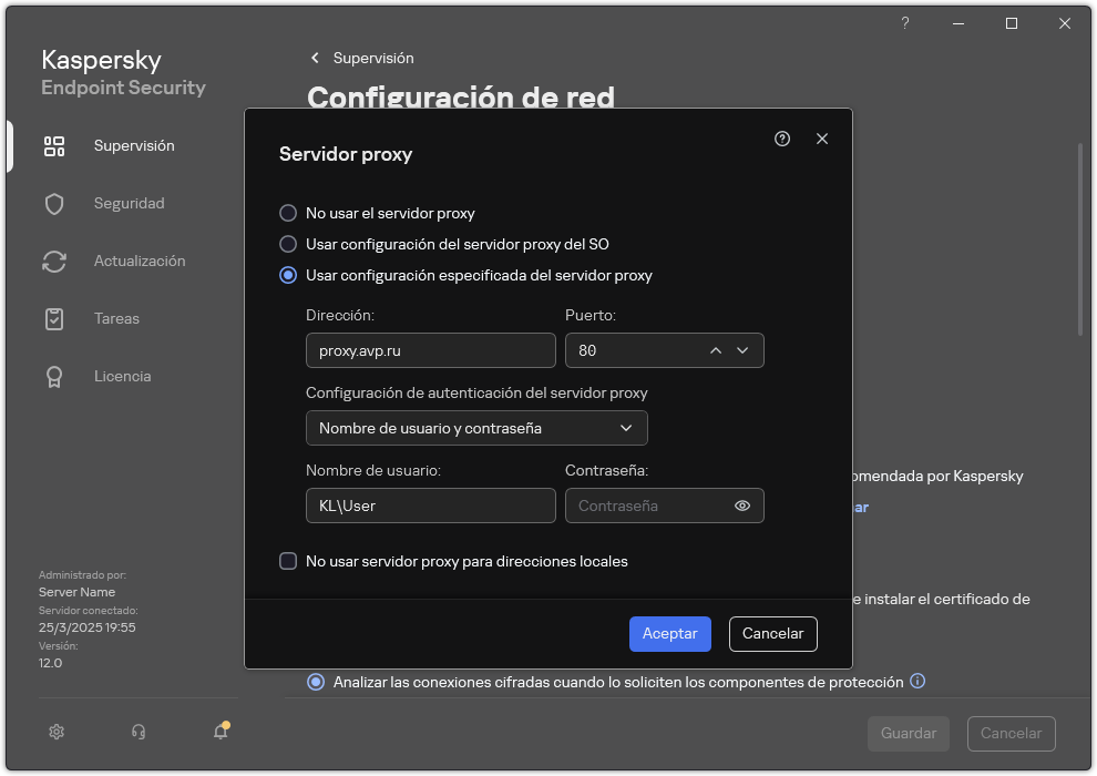 La ventana para configurar la conexión del servidor proxy. El usuario puede configurar la dirección del servidor proxy y las credenciales para conectarse al servidor proxy.
