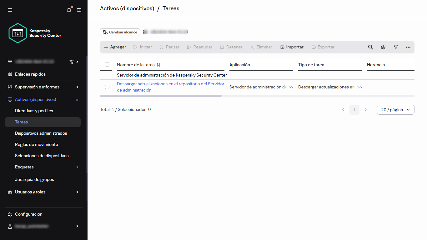 La lista de tareas con la tarea Descargar actualizaciones en los repositorios de los puntos de distribución.