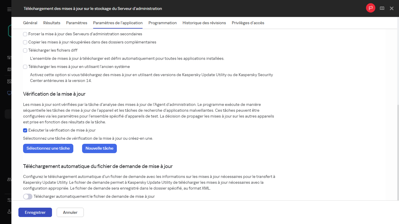 L'onglet Paramètres de l'application de la fenêtre de tâche Télécharger les mises à jour sur les stockages des points de distribution.
