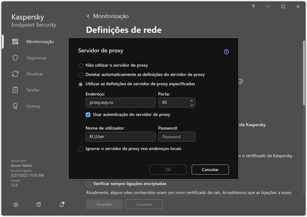 A janela para configurar a ligação do servidor de proxy. O utilizador pode definir o endereço do servidor de proxy e as credenciais para se ligar ao servidor de proxy.